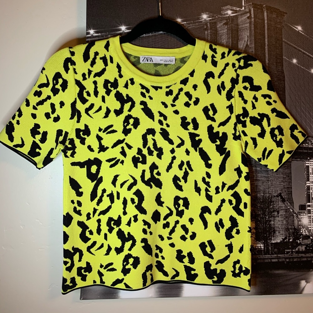 ZARA *NEVER WORN* - Picture 2 of 4